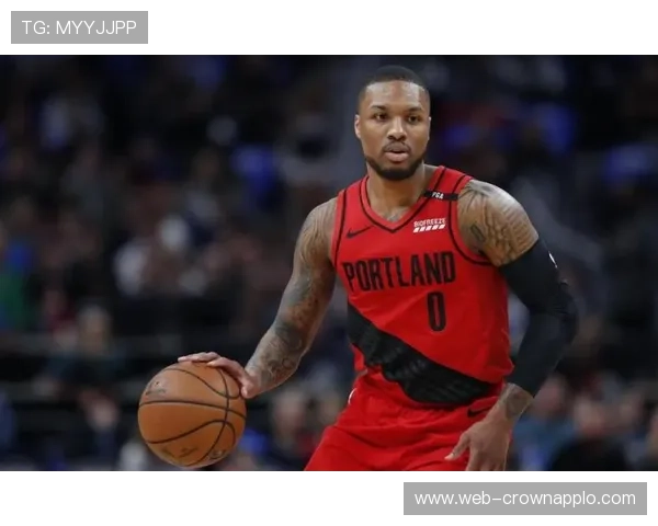 利拉德家的厨房是什么阵仗？跟球场上爆发力完全两把刷子！