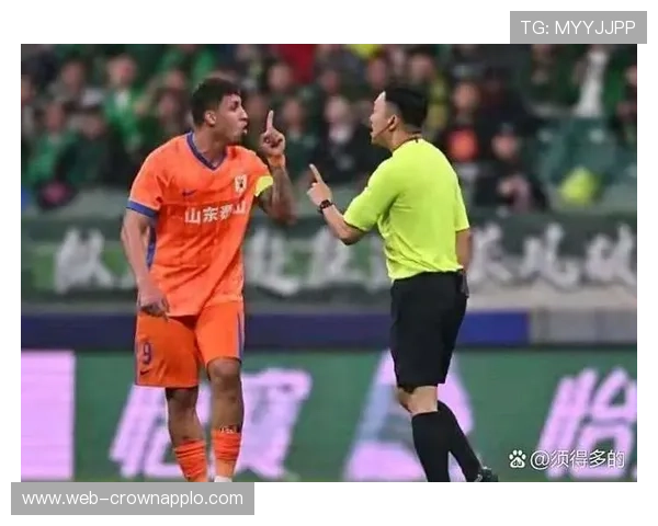 为什么裁判哨响后还能改判？揭秘足球哨音规则的真正效力