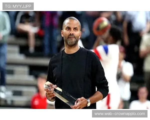 托尼·帕克挡拆创造优势助马刺提升关键时刻组织效率