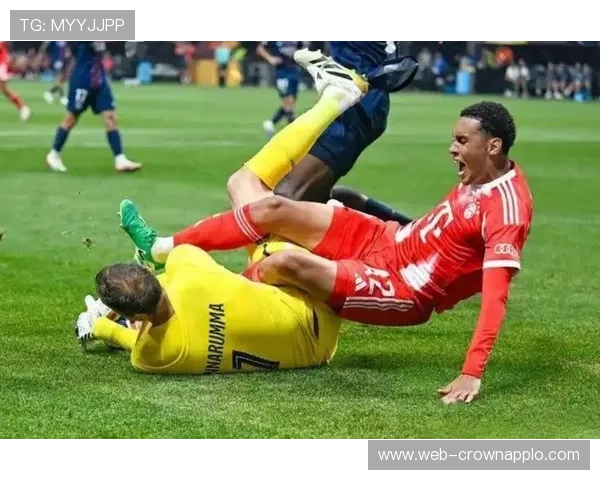 拜仁更衣室问题传闻增多，近期表现波动对球队稳定性造成影响